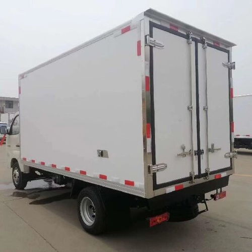 福田保鮮冷凍食品運輸車與江西祥菱V1 M1冷藏車 專業(yè)冷鏈運輸解決方案